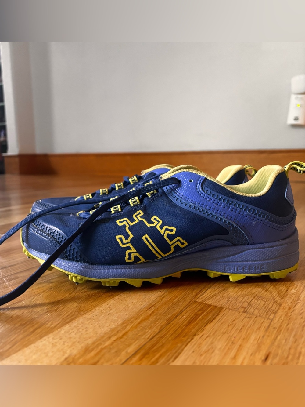 Icebug Size 8 Waterproof Studded Running Shoes | Carbide Grip Trail Sneakers